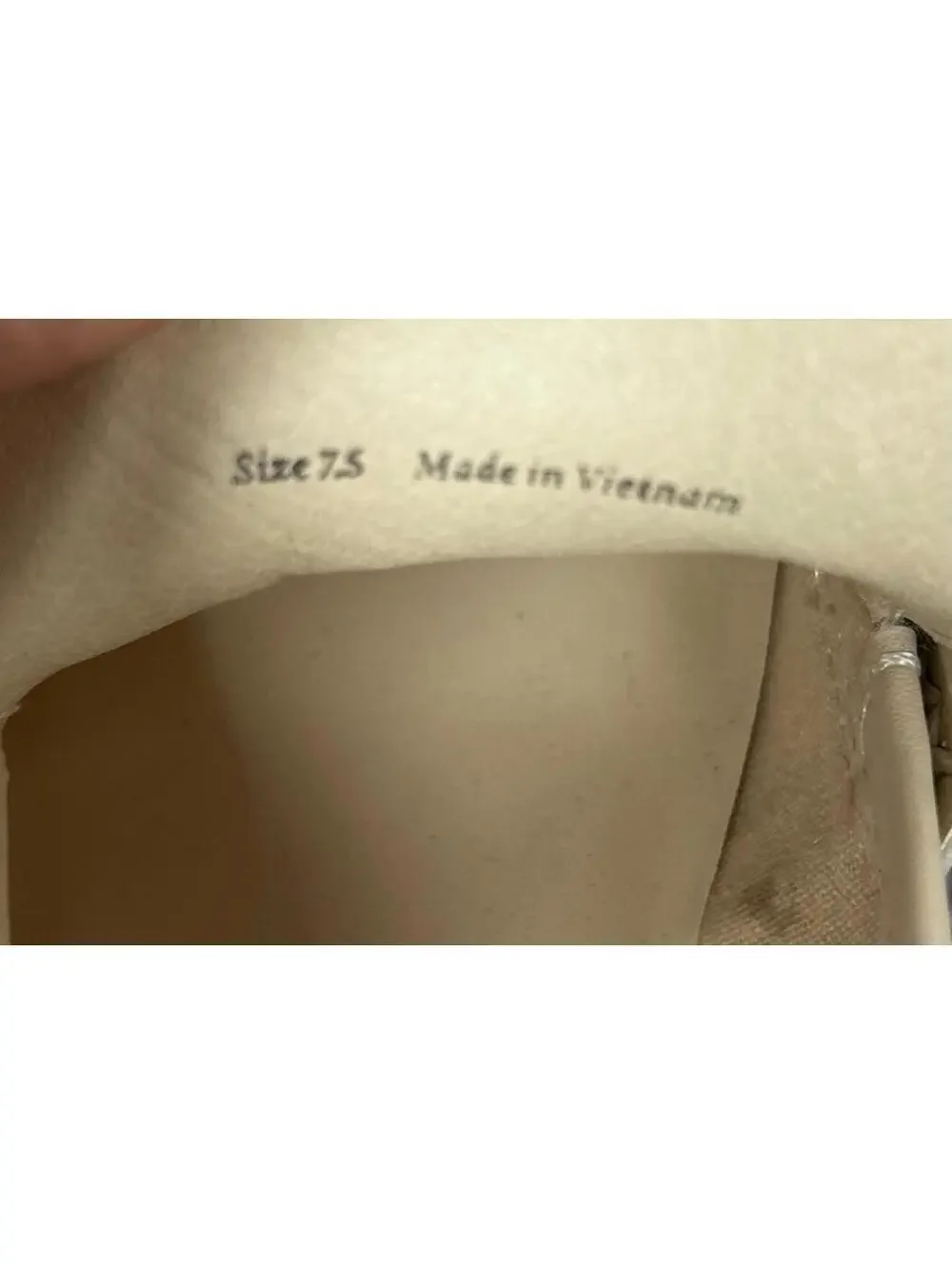 Dolce Vita never worn